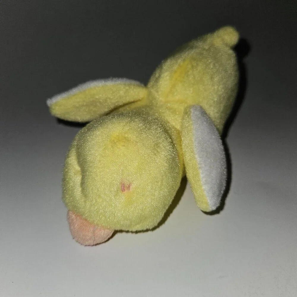 VTG Mom's Lil Litter Duck Chick Plush Lot Mom Baby White Yellow Toy Lot 1992